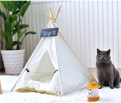 Wooden Pet Tent for Cats and Dogs, Small Doves Design